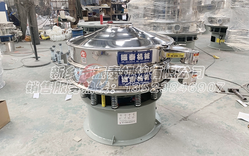 突破性篩分技術(shù):電池黑粉三次元振動(dòng)篩的應(yīng)用革新